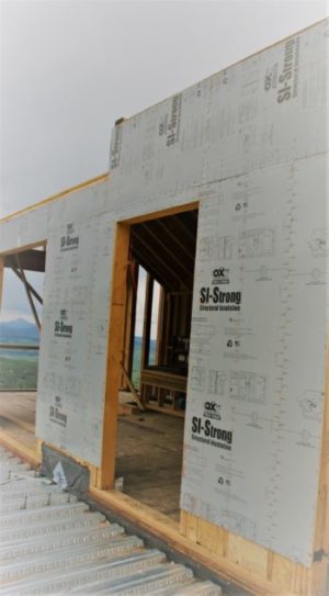 THE SURPRISING STRENGTH OF 4-IN-1 STRUCTURAL INSULATION PANELS